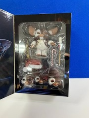 NECA Gremlins Ultimate Gizmo Action Figure New and Sealed DS43
