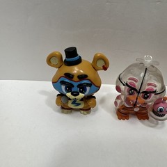 FIVE NIGHTS AT FREDDY’S LOT OF 3 FUNCO VARIOUS YEARS