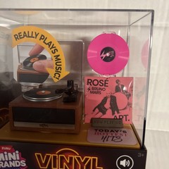 Zuru Mini Brands Really Works Vinyl Includes 1 Mystery Balls Everything Sealed