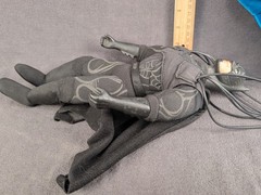 1995 Batman Forever Parachuting Plush Batman 13 ” RARE ITEM Great Condition!