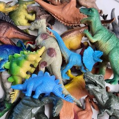 Dinosaur Action Figures Lot Jurassic Bundle Collection Toy Set Junk Drawer VTG.