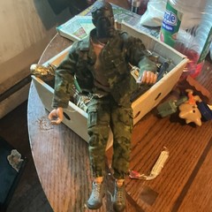 Military Soldier Plastic/Fabric Action Figure Green Camo w/ Jacket Pants Boots