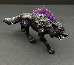 Schleich Eldrador Creatures Shadow Wolf Black/Grey/Purple 42554
