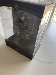 Dark Horse Deluxe Game of Thrones: Jon Snow Battle of The Bastards Action Figure