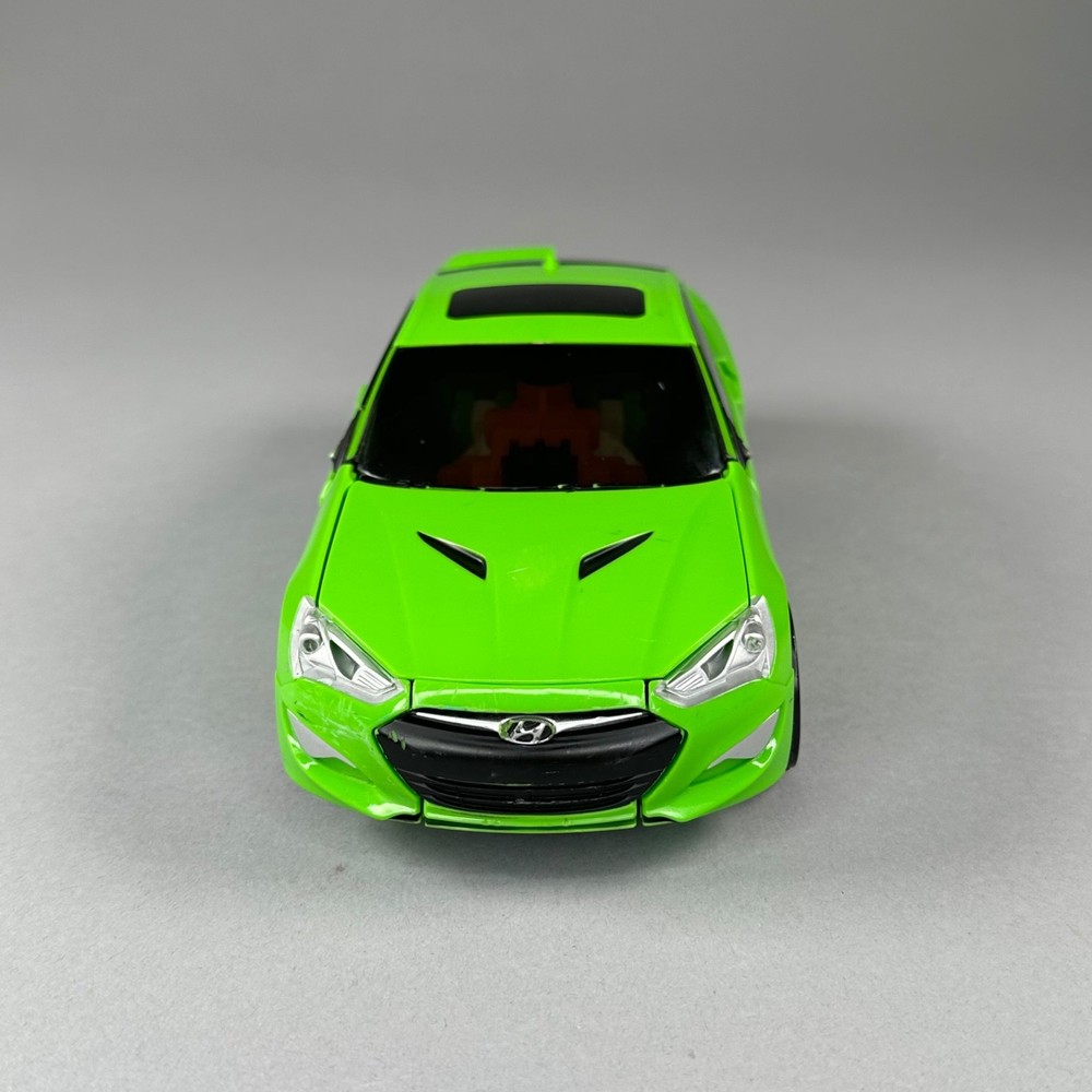 Hello Carbot HYUNDAI Genesis Coupe Born Bon Transforming Robot Figure Car Toy