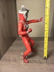 Ultraman Leo ~9 inch 1974 high quality pvc figure NO BRAND US STOCK