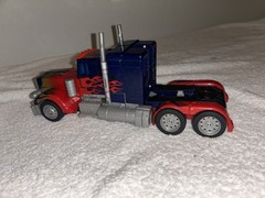 2007 Leader Class Optimus Prime Incomplete (no gun). Everything works!