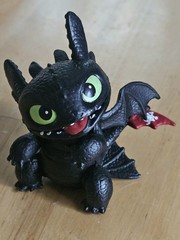 How to Train Your Dragon Toothless 3″ Action Figure Swivel Head Teeth Tongue