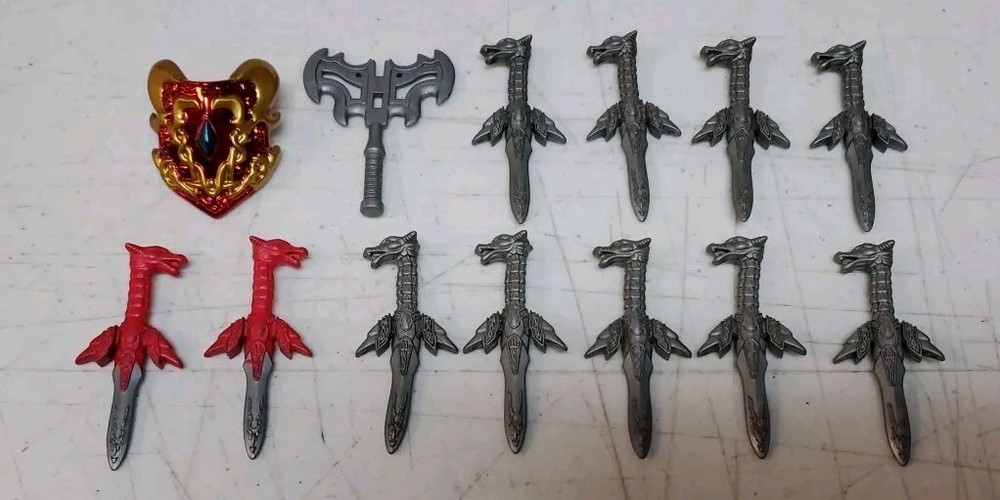 Mystic Knights of Tir Na Nog Accessory Lot: Daggers, Battle Axe & Shield *READ*