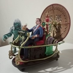 H.G. Wells’ The Time Machine + Morlock + George 1/12 scale deluxe model