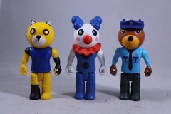 Piggy Series 2 Doggy Tigry Action Figure Police MiniToon PhatMojo Cop Toy Willow