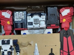 Transformers Legends LG-EX Grand Maximus Takara Tomy Action Figure