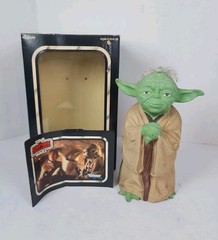 1980 Kenner Star Wars The Empire Strikes Back Yoda Hand Puppet with Box