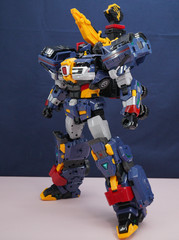 Metal Cardbot W 2 set SolidHorn and NightGriffon, Transforming Korean robot toy