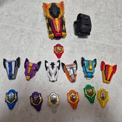 Dino Core Season 3 Ultimate Tuner Wrist +Head Core Galaxy Stone [USED ITEM]