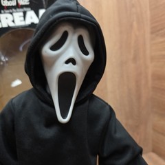 Vintage 1997 Scream Ghostface Horror Doll Figure Spencer Gifts Rip Collection