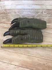 Jurassic World JW Velociraptor Raptor Green Claws Hands Costume Cosplay 2014