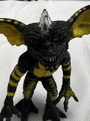 Vintage Gemlins Stripe 4″ Action Figure 1984 Static Horror Cult Mohawk Retro