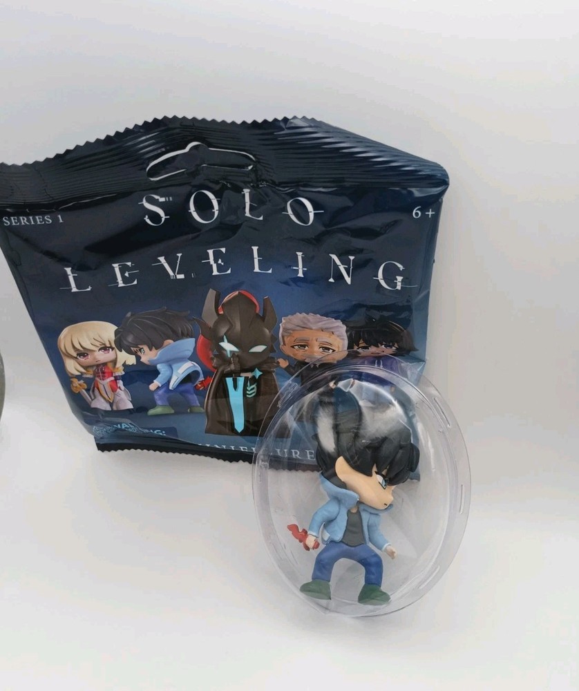 PhatMojo Solo Leveling Blind Bag Series 1 – Sung Jinwoo Red Dagger Mini Figure