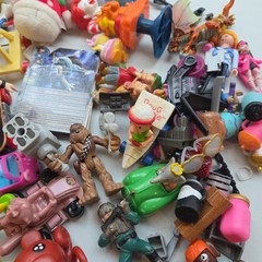 Massive Mixed Lot Of 90+ Toys Action Figures Toy Various Brands And Ages
