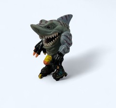 VINTAGE 1994 MATTEL STREET SHARKS BLADES ACTION FIGURE STREEX ROLLER BLADER READ