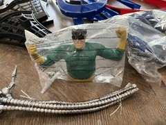 VTG ‘06 Spider-Man Doc Ock Tentacles Webzooka STUNT Marvel Play Set Open Box NOS