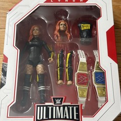 BECKY LYNCH new & sealed VERY RARE WWE wrestling figure MATTEL ULTIMATE EDITION