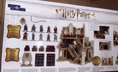 NEW Harry Potter Nano MetalFigs Value Pack Gryffindor Tower Display & 10 Figures