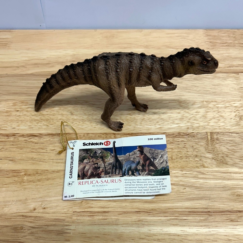 Schleich Carnotaurus 2000 Dinosaur Action Figure