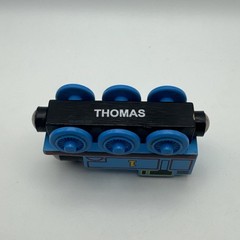 Jet Engine with Thomas – Thomas the Tank Engine & Friends Wooden Railway Trains