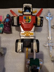 Vintage 1984 Voltron Matchbox Panosh Place – Near Complete lot