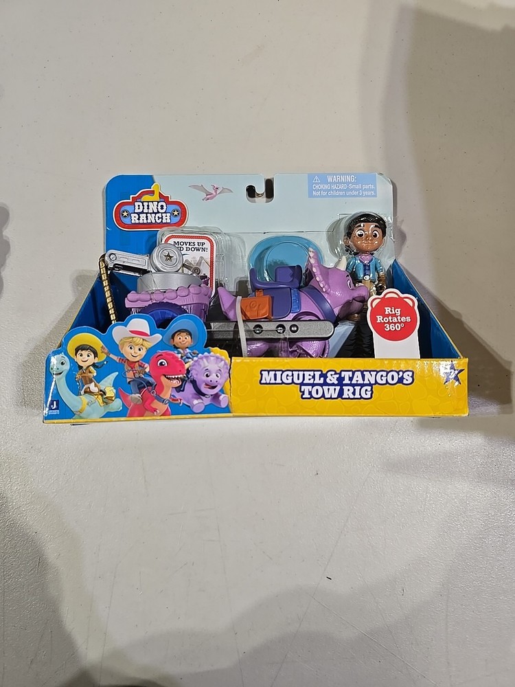 Jazwares LLC Dino Ranch Miguel & Tango’s Tow Rig Vehicle Action Figures Toy