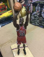 McFarlane Michael Jordan 1998 NBA Finals Winning Last Shot 8″ Figure
