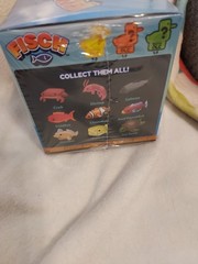 FISCH ROBLOX MYSTERY 4″ PLUSH INCLUDES DLC CODE COMMON LEGENDARY OR EXOTIC *NEW*
