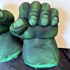 Marvel Incredible Hulk Smash Hands Plush Boxing Gloves Hasbro 2008 Sound Works!