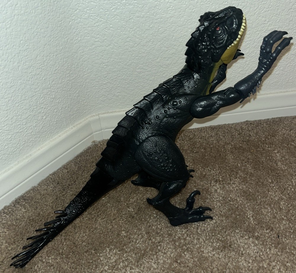 2020 Jurassic World Camp Cretaceous Dino Escape SCORPIOS REX Slash N Battle