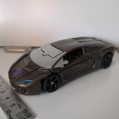 Transformers Figure Lockdown “Lost Age Series” Takara Tomy