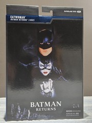 DC Multiverse: Catwoman (Batman Returns) – Deluxe Theatrical Edition