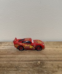 Mattel Disney Pixar Cars 3 Lightning McQueen 2
