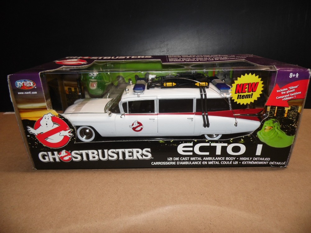Ghostbusters Ecto-1 1/21 Scale Diecast W/ Slimer JOYRIDE 2004