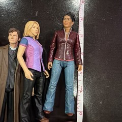 Lot of 8 Doctor Who Figures with random accessories