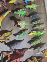 Lot Of 20 Random Mixed Size Plastic Or Resin Dinosaur Toys