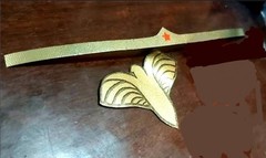 Ideal 1968 Super Queens WONDER WOMAN’s Eagle Chest Emblem & Tiara Captain Action