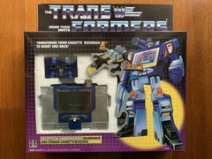 Transformers G1 Soundwave brand new with a cassette(you can choose one from 6)