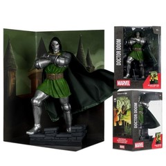 McFarlane Toys Marvel – Doctor Doom ( Scene and Comic ) Action Figure