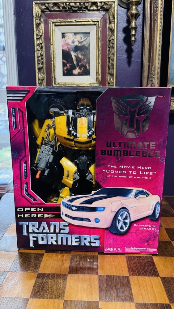 2007 Hasbro Transformers: Ultimate Bumblebee Action Figure – Brand New