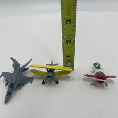 Disney Planes PLASTIC Lot Of 9 shani Skipper El Chupacabra Echo Ripslinger FLAW