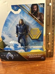 Spin Master DC Aquaman & The Lost Kingdom Stealth Suit Aquaman 4″ Action Figure