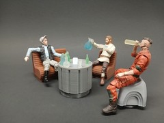 SCI FI CANTINA ITEMS 1:18 3.75″ SCALE FIGURE DIORAMA STAR WARS TABLE CHAIR +