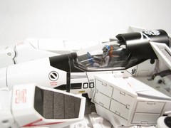 ThreeZero Robo Dou Robotech VF-1S Veritech Roy Fokker Diecast Figure Complete